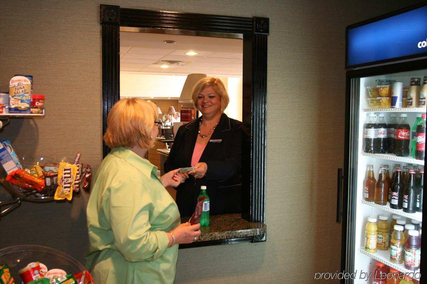 Hampton Inn & Suites Birmingham Airport Area Irondale Facilities photo