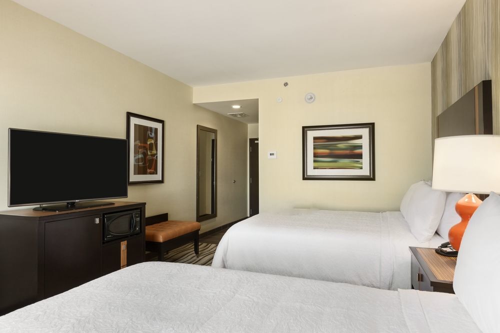 Hampton Inn & Suites Birmingham Airport Area Irondale Exterior photo